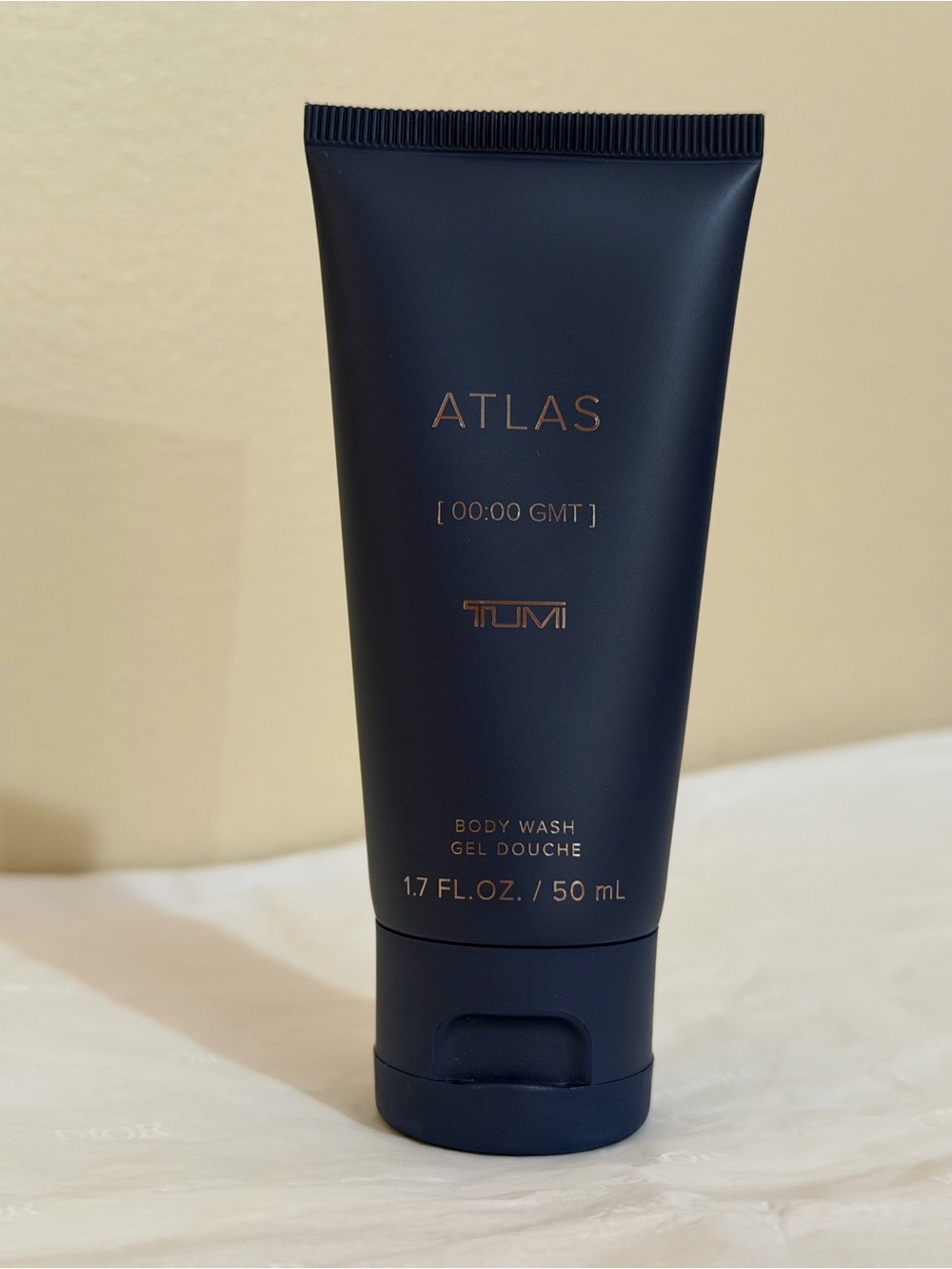 Tumi Atlas Body Wash Tube — Navy with Gold Accents